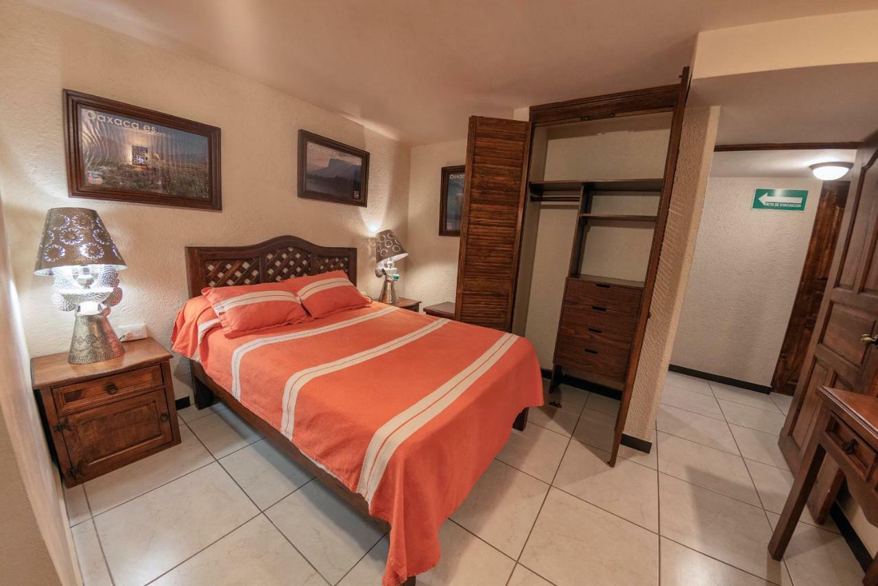 Hotel Casa Yunenisa Oaxaca Buitenkant foto